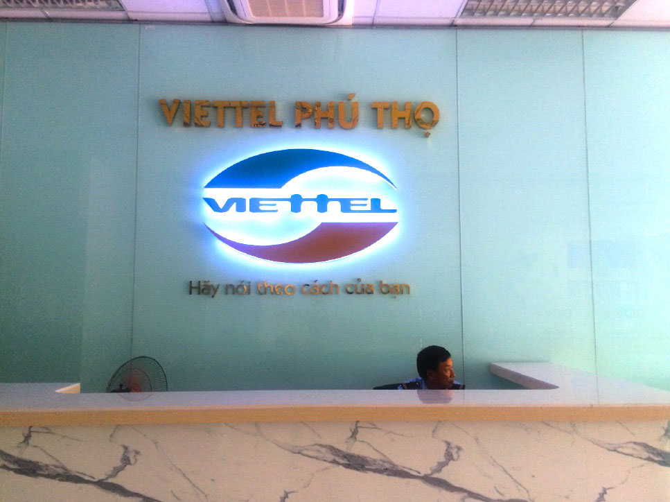 Thi công quầy lễ tân Phú Thọ